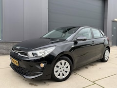 Kia Rio - 1.0 T-GDi MHEV ComfortLine | Automaat | Stoelverwarming | parkeersensoren achter
