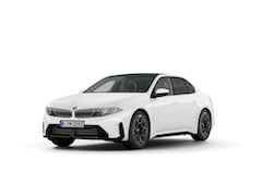 BMW i3 - Sedan 50 xDrive First Edition 113.4 kWh | M Sportpakket | Innovation Pack | Trekhaak | Pan