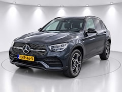 Mercedes-Benz GLC-klasse - 300e 4MATIC AMG Panodak Trekhaak Camera Nightpakket keyless ACC Android/AppleCarplay