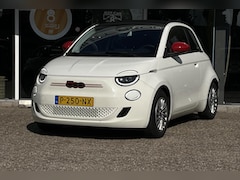 Fiat 500 C - RED Edition | Apple/Android | Verkeersbord detectie | Cruise control