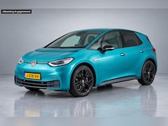 Volkswagen ID.3 - First Max 58 kWh 204 PK | SoH ..% | Automaat | Panoramdak | Navigatie | Camera | Head-up d