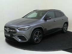 Mercedes-Benz GLA-Klasse - 250 e AMG Line Premium /Panoramadak /Keyless-Go /Augmented reality