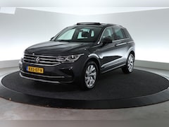 Volkswagen Tiguan - 1.4 TSI eHybrid Elegance | ALL-IN PRIJS | SCHUIF - KANTEL | LEDER | STOEL-STUURVERW. | CAR