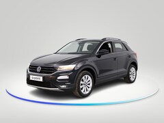 Volkswagen T-Roc - 1.0 TSI Style 110 pk | Navigatie | Parkeersensoren | Adaptieve Cruise Control | LED koplam
