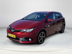 Toyota Auris - 1.8 Hybrid Black Edition | Cruise control | Licht metalen velgen | Bluetooth | Parkeercame