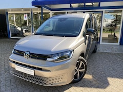 Volkswagen Caddy Cargo - 2.0 TDI 1st Edition 180 PK Mee-gespoten bumpers / Virtueel dashboard / Dodehoek / ACC / 22