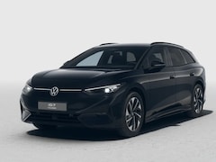 Volkswagen ID.7 - Limited Edition 59 kWh accu, 204 PK · Achteruitrijcamera · Trekhaak inklapbaar, met elektr