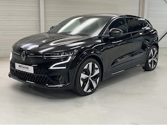 Renault Mégane E-Tech - comfort range techno 60 kWh Warmtepomp / stuur en stoelverwarming / Blind Spot Warning / A