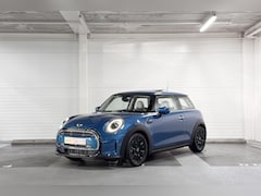 MINI 3-Deurs - Cooper Classic | Panoramadak | Head-Up Display | Comfort Access
