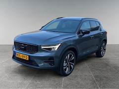 Volvo XC40 - 2.0 B4 Plus Dark | Panoramadak | 20'' velgen | Lederen bekleding |