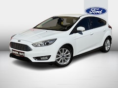 Ford Focus - Hatchback 1.0 Titanium, Automaat, Trekhaak,
