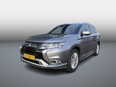 Mitsubishi Outlander - 2.4 PHEV Instyle panoramadak|Trekhaak|1500KG trekgewicht