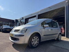 Renault Modus - 1.2-16V Exception Quickshift