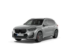 BMW X1 - xDrive30e | M Sportpakket Pro | Innovation Pack | Comfort Pack | Travel Pack | Trekhaak
