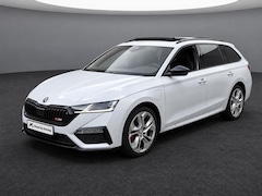 Skoda Octavia Combi - 1.4 TSI RS iV PHEV 245pk DSG Business · Trekhaak inklap · Panoramadak · Camera · Head-Up D