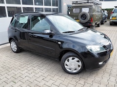 Mazda 2 - 2 1.4 Exclusive AUTOM. AIRCO ELEK. PAKKET TREKH