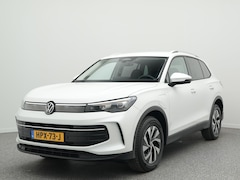 Volkswagen Tiguan - 1.5 eHybrid 204 PK Life Edition | Stuur & Stoelverwarming | 360 Camera | Trekhaak | Adapti