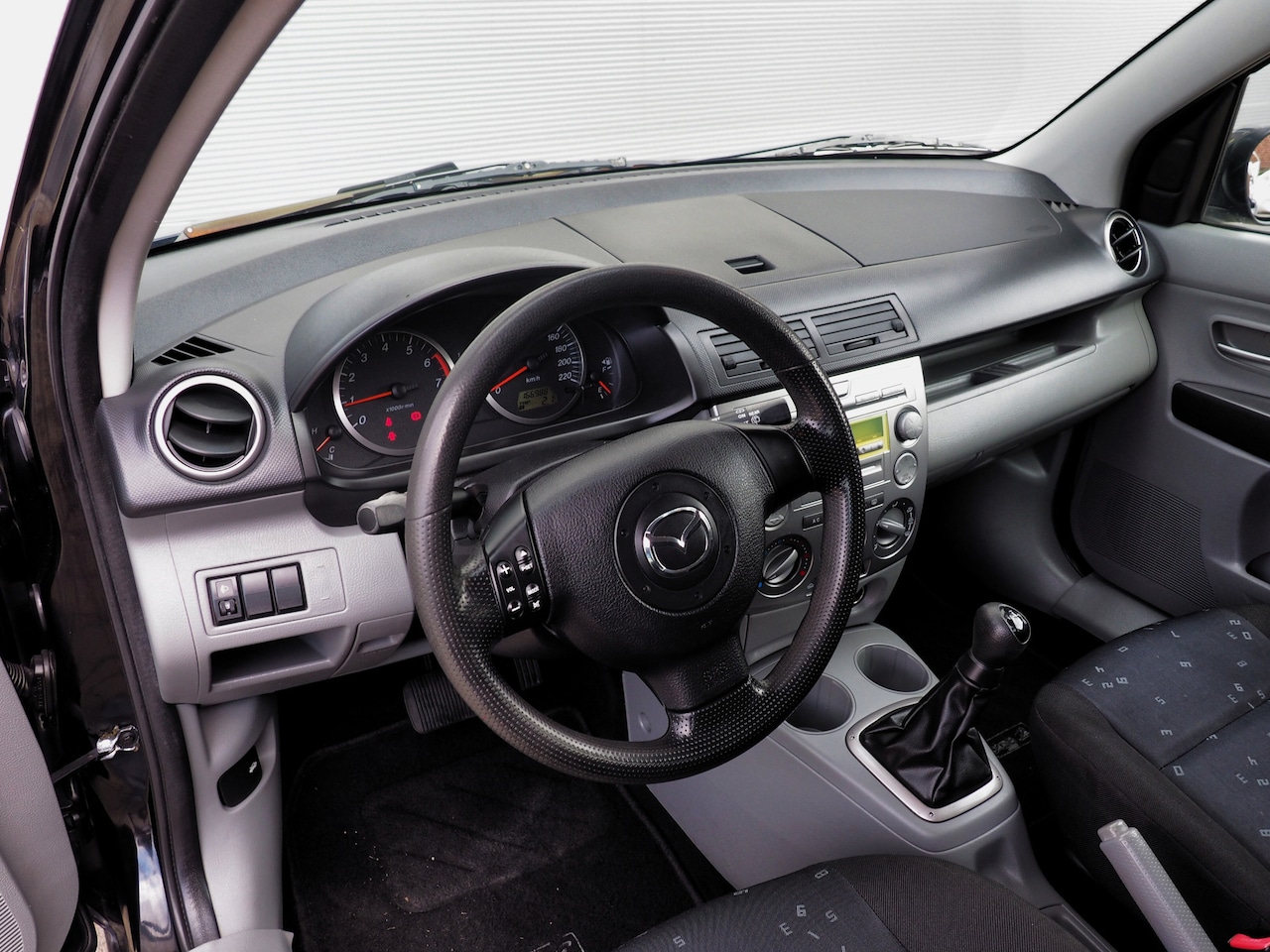Mazda 2 - 1.4 Exclusive AUTOM. AIRCO ELEK. PAKKET TREKH.