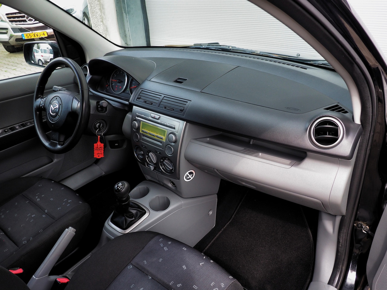 Mazda 2 - 1.4 Exclusive AUTOM. AIRCO ELEK. PAKKET TREKH.