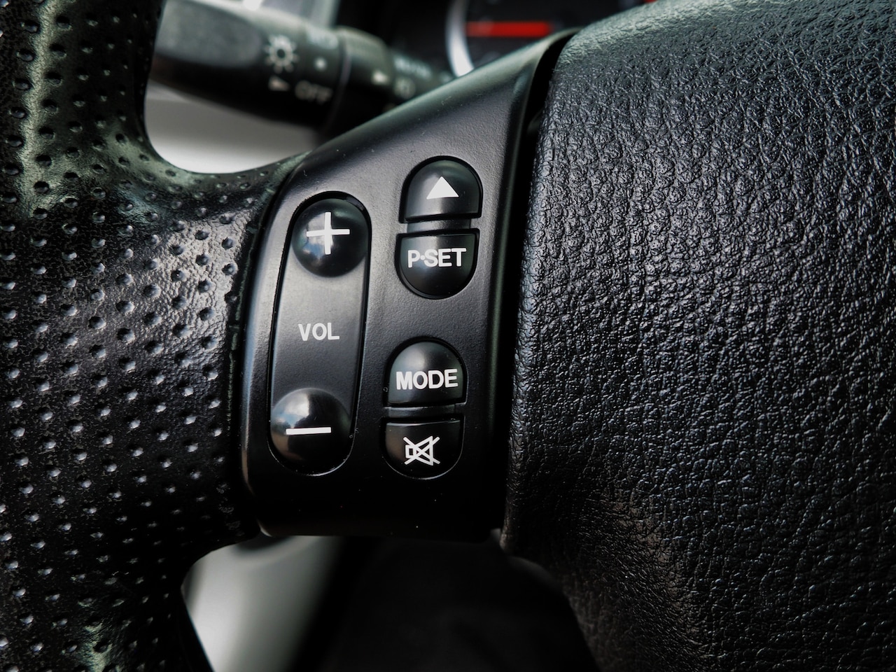 Mazda 2 - 1.4 Exclusive AUTOM. AIRCO ELEK. PAKKET TREKH.