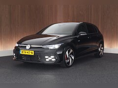 Volkswagen Golf - 1.5 eHybrid GTE 272pk Trekhaak Camera Stoelverwarming HUD Navigatie