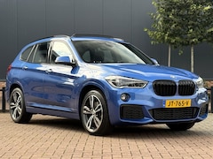 BMW X1 - sDrive20i Centennial High Executive / M-Sport / Estoril Blauw /