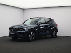 Volvo XC40 - 2.0 B4 Plus Dark / Trekhaak / Pan. dak / Harman Kardon / Privacy Glass / Elektr. bedienbar