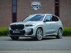 BMW iX1 - xDrive30 M Sport | Innovation Pack | SOH 98%