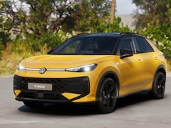 Volkswagen T-Roc - R-Line Edition 1.5 Hybrid 170 PK 7 versn. DSG · Black Style Pakket · Interieur Pakket Plus