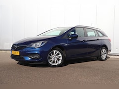 Opel Astra Sports Tourer - 1.2 Business Edition 131PK Trekhaak Navigatie Achteruitrijcamera Carplay Android LMV Clima