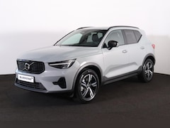 Volvo XC40 - B4 Plus Dark - IntelliSafe Assist & Surround - Harman/Kardon audio - Parkeercamera achter