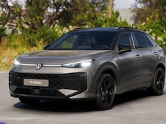 Volkswagen T-Roc - R-Line Edition 1.5 Hybrid 170 PK 7 versn. DSG · Black Style Pakket · Panoramaschuif-kantel
