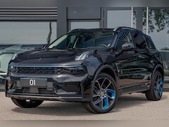 Lynk & Co 01 - 1.5 | Panoramadak | 360 Graden camera | Elektrische bestuurdersstoel met geheugen | Stoelv
