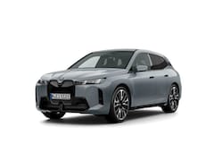 BMW iX - xDrive60 112 kWh | M Sportpakket Pro | Comfort Pack | Innovation Pack | Trekhaak
