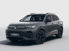 Volkswagen Tiguan - Edition 20 1.5 eHybrid 204 PK 6 versn. DSG · Achteruitrijcamera · Draadloze telefoonlader