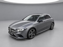 Mercedes-Benz A-klasse - 180 AMG Line | Panoramadak | Sfeerverlichting |