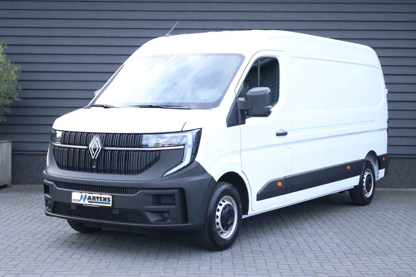 Renault Master E-Tech - T35 L3H2 Advance long range 87 kWh Trekhaak Camera Navigatie - AutoWereld.nl