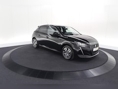 Peugeot 208 - PureTech 100 EAT8 Allure Pack | Keyless | Camera | Navigatie | Parkeersensoren | Apple Car