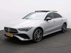 Mercedes-Benz CLA-Klasse - 250 e Business Solution AMG / Panoramadak/ 19 inch/ Night/ Memory/ Head Up/ Keyless/ Zéér