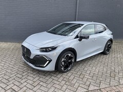 Renault Clio - 1.8 Hybrid 160 techno | LM velgen | Nieuwe auto | Direct leverbaar | MC 6517