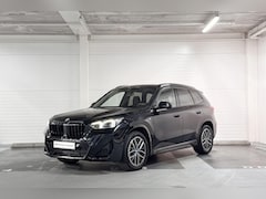 BMW X1 - sDrive18i | M-Sport | Trekhaak | Comfort Access | Stoelverwarming | Achteruitrijcamera