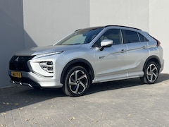 Mitsubishi Eclipse Cross - 2.4 PHEV Prestige / Rondom Camera / Climate Control / Cruise Control / 1500kg trekken / Ke