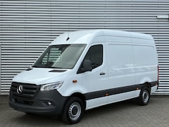 Mercedes-Benz Sprinter - 317 CDI L2H2 Automaat Navigatie Camera Led | Facelift | Pro-Edition