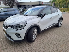 Renault Captur - 1.6 E-Tech Plug-in Hybrid 160 Intens | TREKHAAK | CAMERA | NAVIGATIE