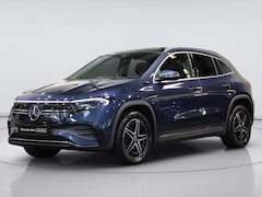 Mercedes-Benz EQA - 250 67 kWh | Panorama dak | Trekhaak
