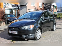 Mitsubishi Colt - 1.3 Invite Airco, Parkeersensoren, Trekhaak