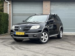 Mitsubishi Outlander Sport - 2.4 4WD