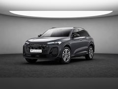 Audi Q5 - e-hybrid quattro S edition 299 PK · Tech plus · Adaptieve luchtvering · Glazen panoramadak