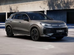 Volkswagen T-Roc - R-Line Edition 1.5 Hybrid 125 kW / 170 PK SUV 1 ve
