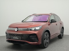 Volkswagen Tiguan - 1.5 eHybrid 204 PK Edition 20 | Trekhaak | Panoramadak | Matrix - LED | Stoelverwarming |
